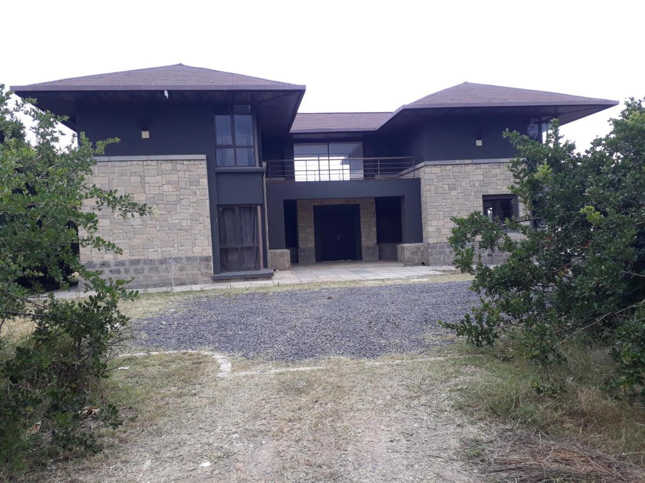 נאניוקי Ol Pejeta Holiday Villas מראה חיצוני תמונה